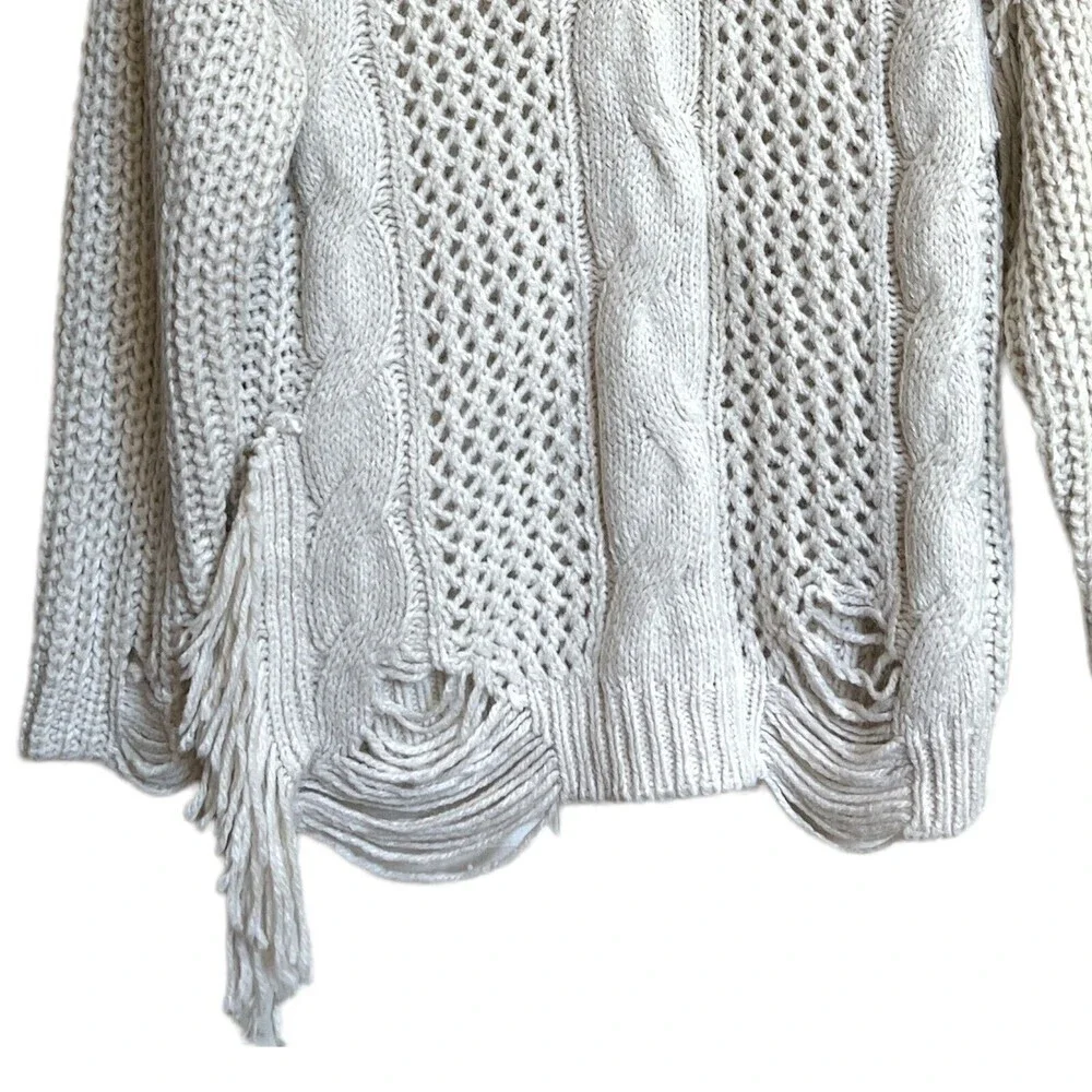 Forever 21 Contemporary Womens‎ Beige Boho Long Sleeve Knit Sweater Size S